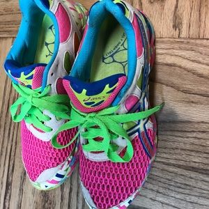 ASICS ladies shoes(10)